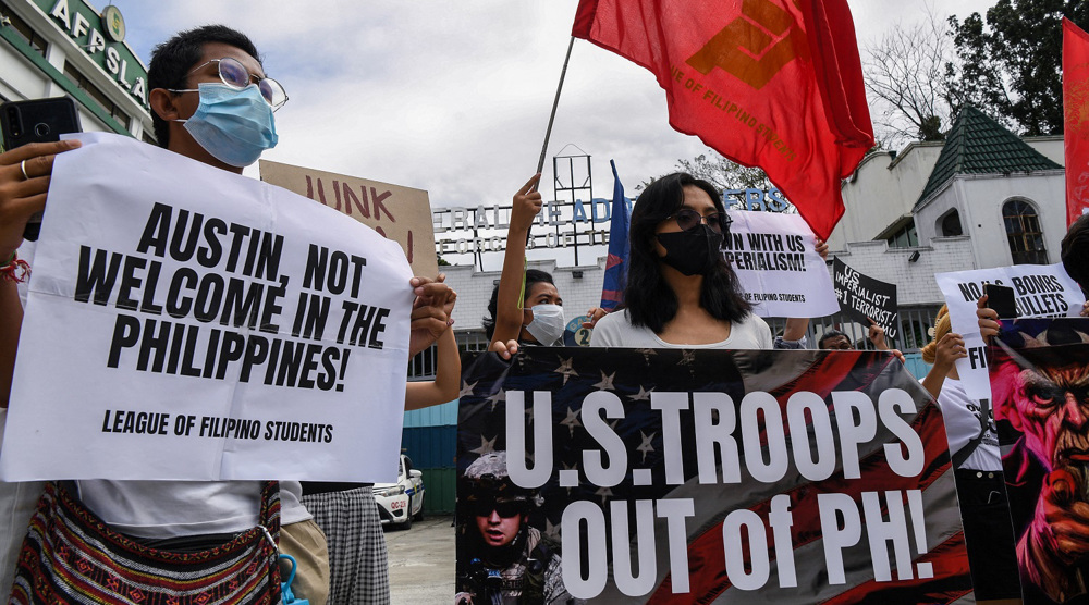Filipinos protest deal granting US military greater access to bases