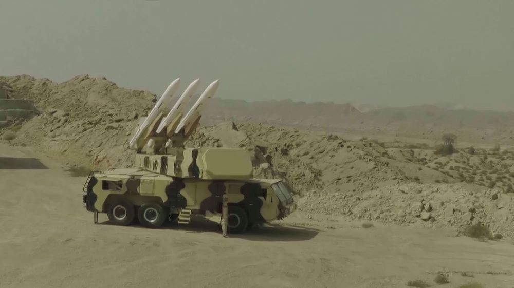 Iran Army, IRGC launch joint massive air defense drills
