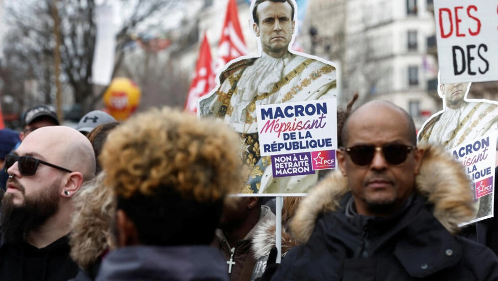 Manifestations en France: la contestation continue, la répression se durcit