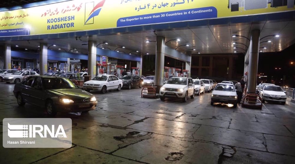 Iran reports new record in daily gasoline use