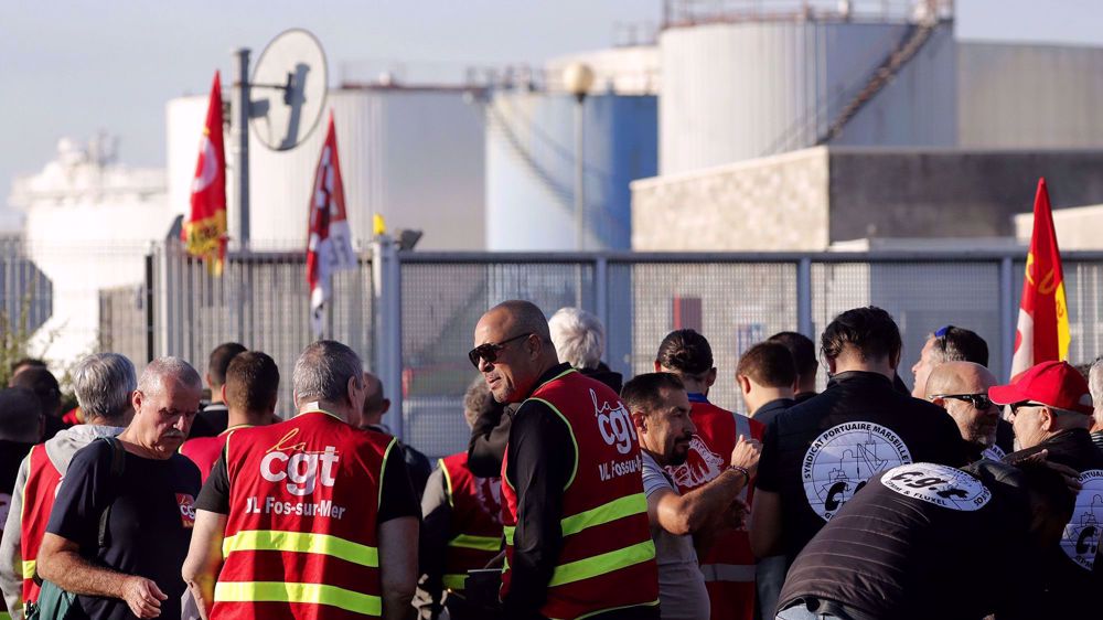 French police, energy workers clash over pension reform