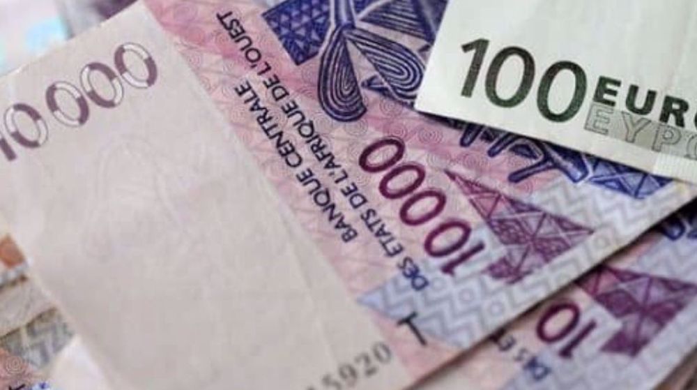 Dollar-euro-Franc CFA: bientôt de l’histoire ancienne en Afrique? 