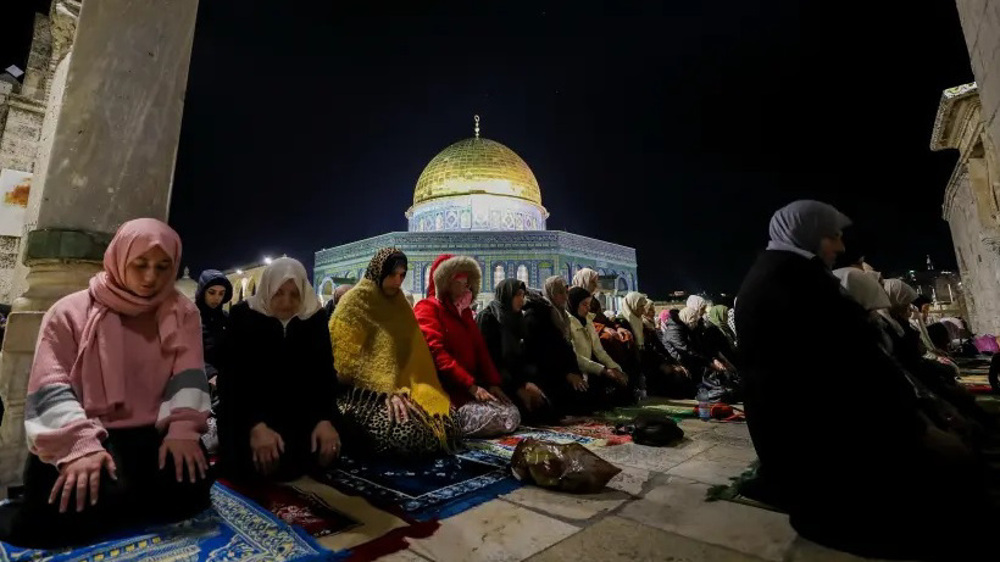 Hamas: Israel's expulsion of Muslim worshipers from Aqsa Mosque amounts to religious war