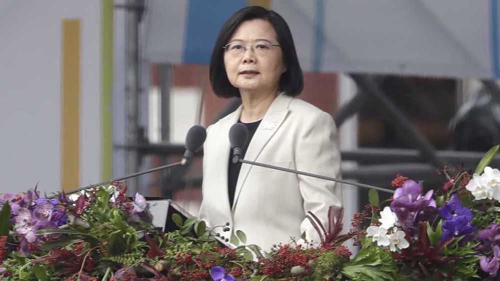 China warns of retaliation if Taiwan president meets US speaker