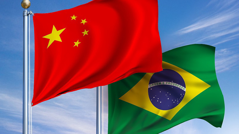 China, Brazil reach deal to de-dollarize trade