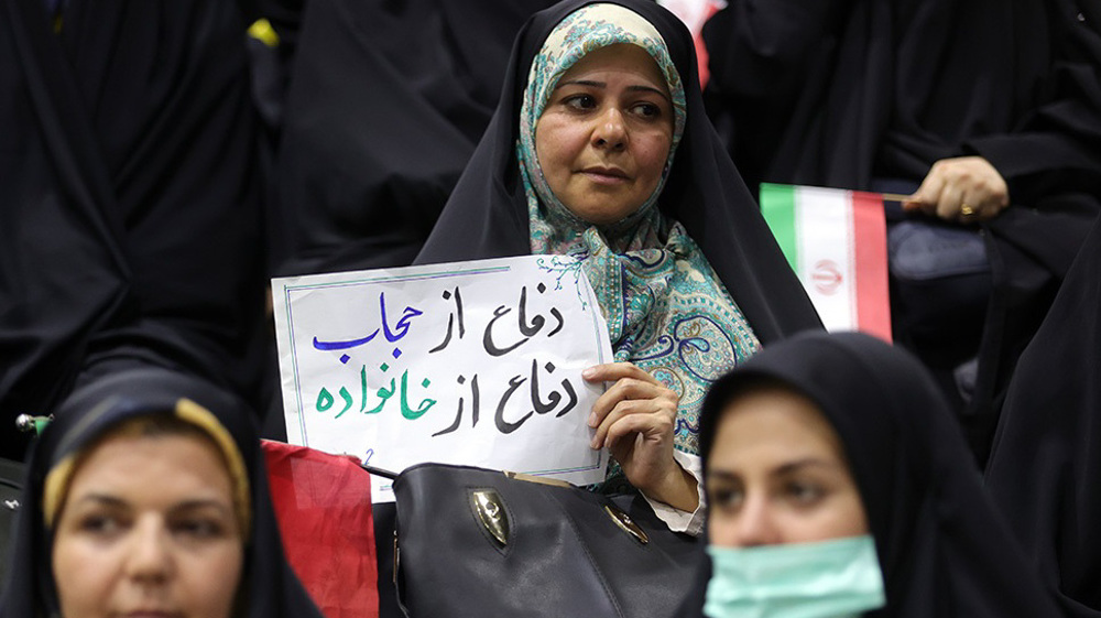 Islamic Republic making no withdrawal from hijab: Statement