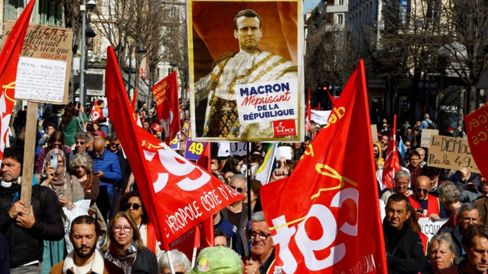 Grève en France: des fissures dans le camp de Macron