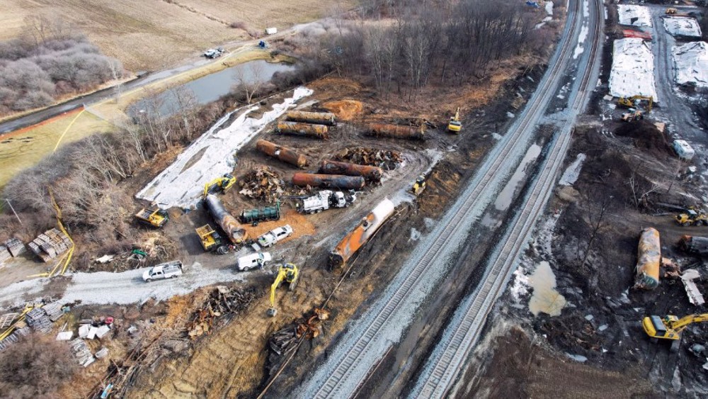 Ohio chemical spill: EPA failed to sample dioxins at train derailment site