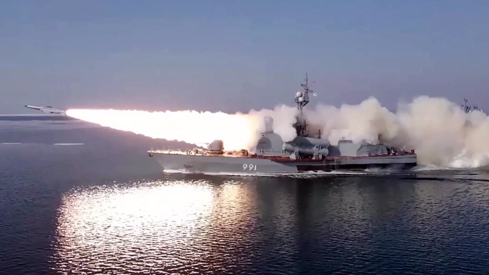 Russian Pacific Fleet on high alert, conducting snap combat drills