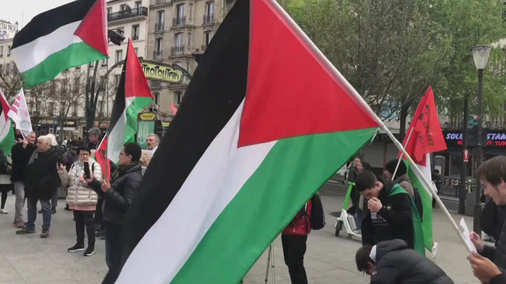 French rally breaks Western silence on Palestinian Prisoner’s Day