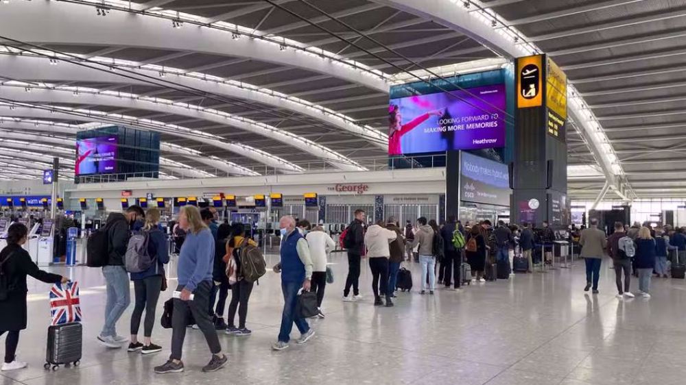 Airport security guards at London's Heathrow plan May walkouts