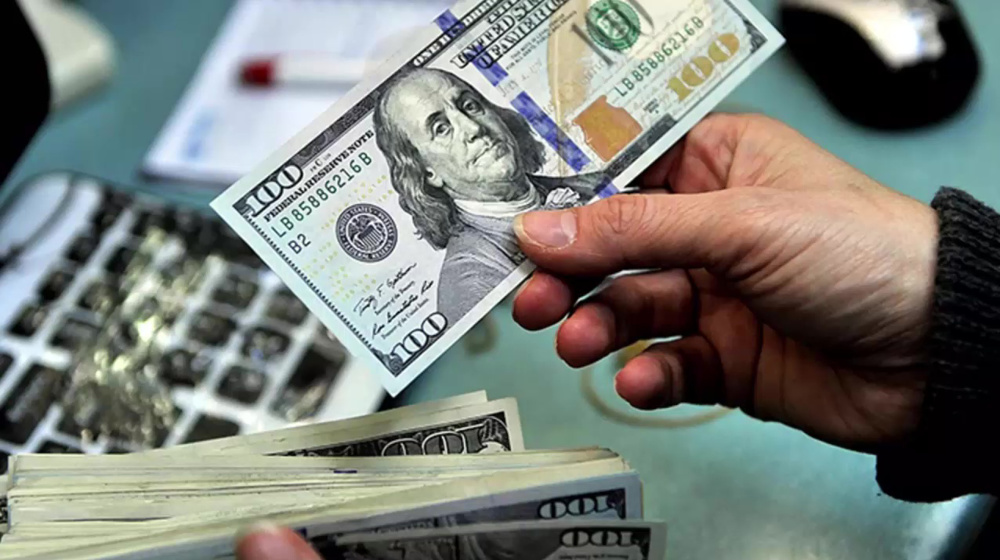 Argentina turns to yuan to save dwindling dollars