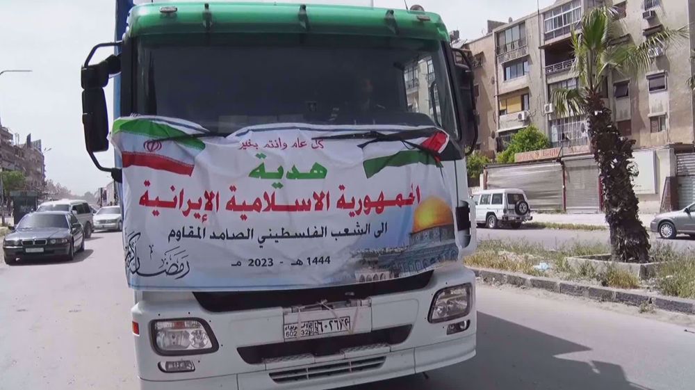 Iran sends humanitarian aid to Palestinians in Syria