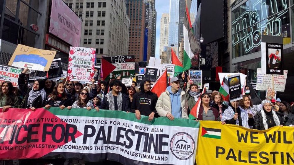 Palestine supporters rally in Manhattan to condemn Israeli raid on al-Aqsa