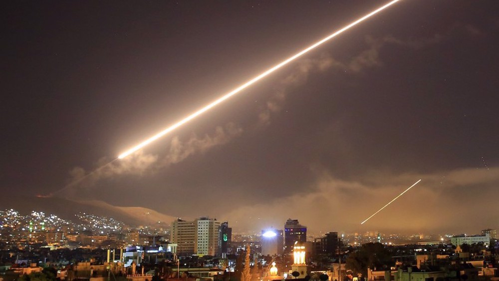 Golan: la DCA syrienne intercepte des missiles tirés par Israël