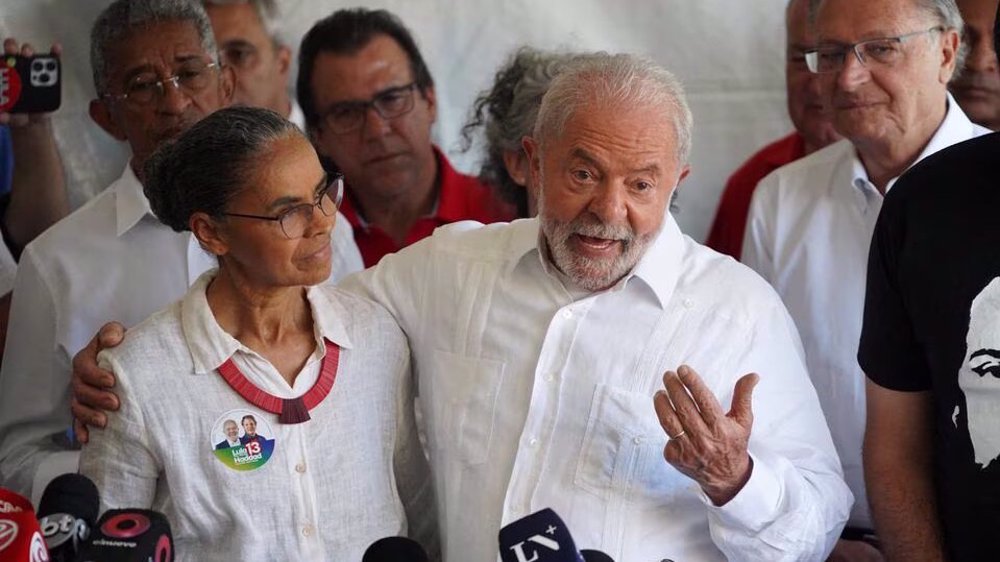 Lula summons ministers after anti-climate push by Bolsonaro allies