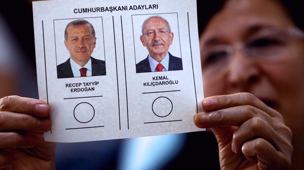 Turkey votes in presidential election runoff
