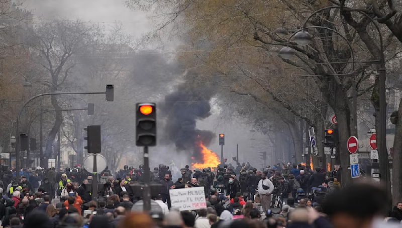 French Pension Protest turns violent