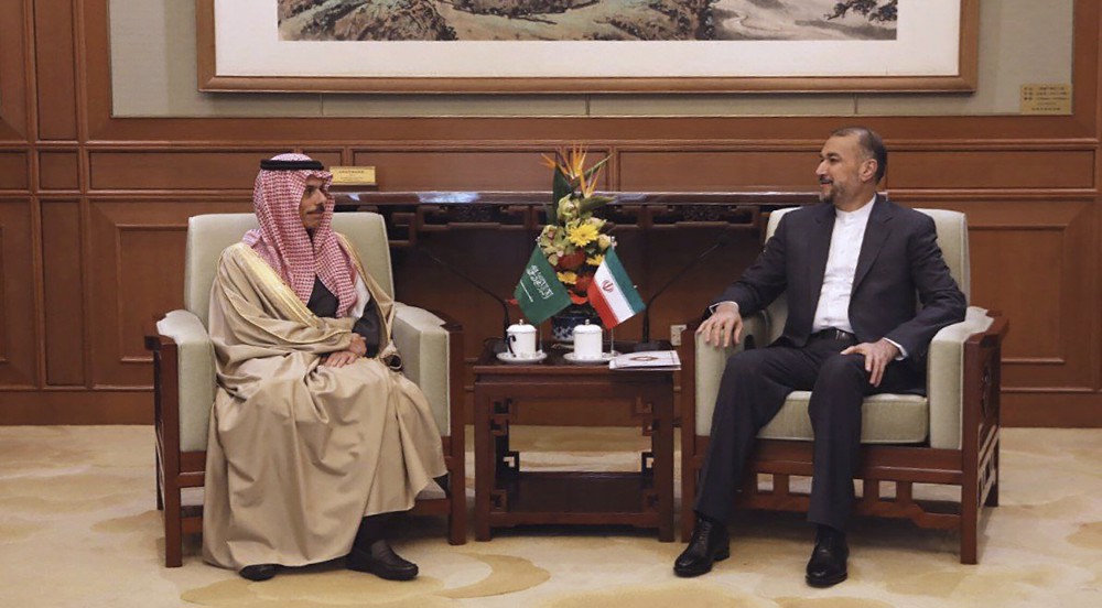 Top Saudi diplomat will visit Iran on Saturday: Sources