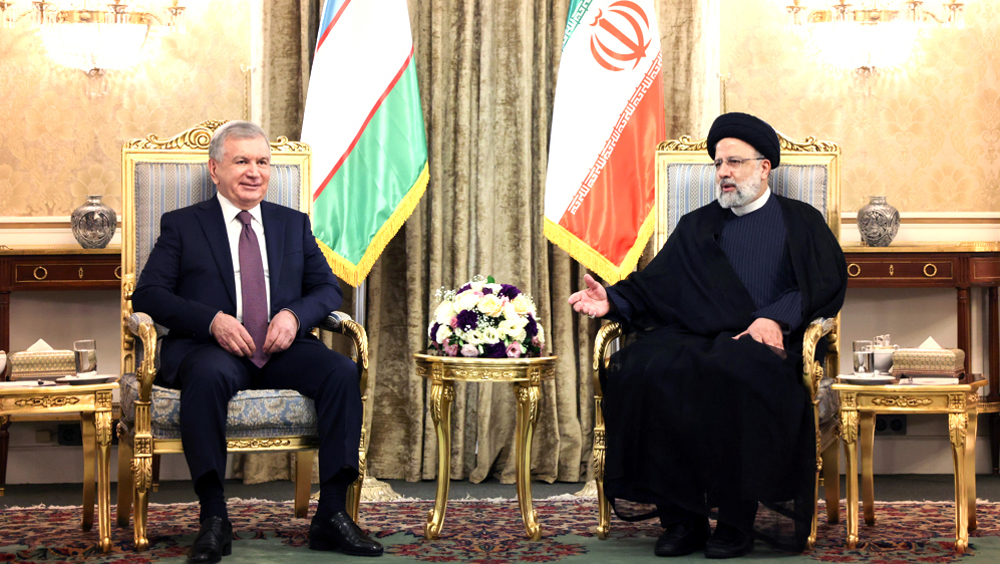 Iran, Uzbekistan sign 10 documents for cooperation