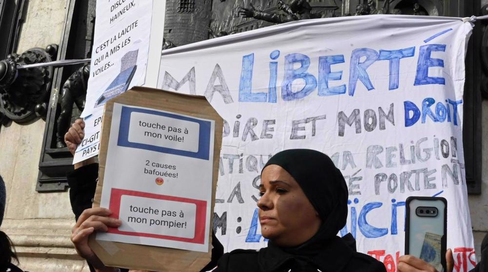 France: le racisme contre les musulmanes met en cause l'égalité