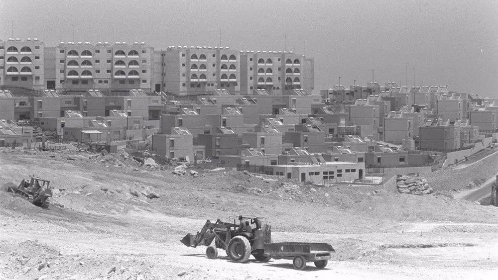 Israel used ‘toxic’ chemicals to destroy Palestinian lands to build settlement in 1970s: Docs