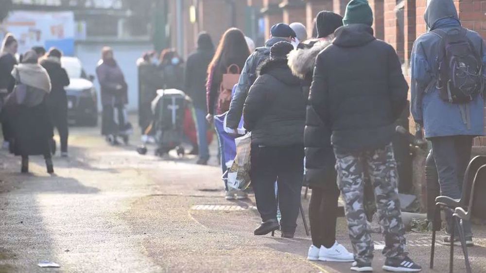 Poverty in UK forces 11.3mn Britons into hunger: Study