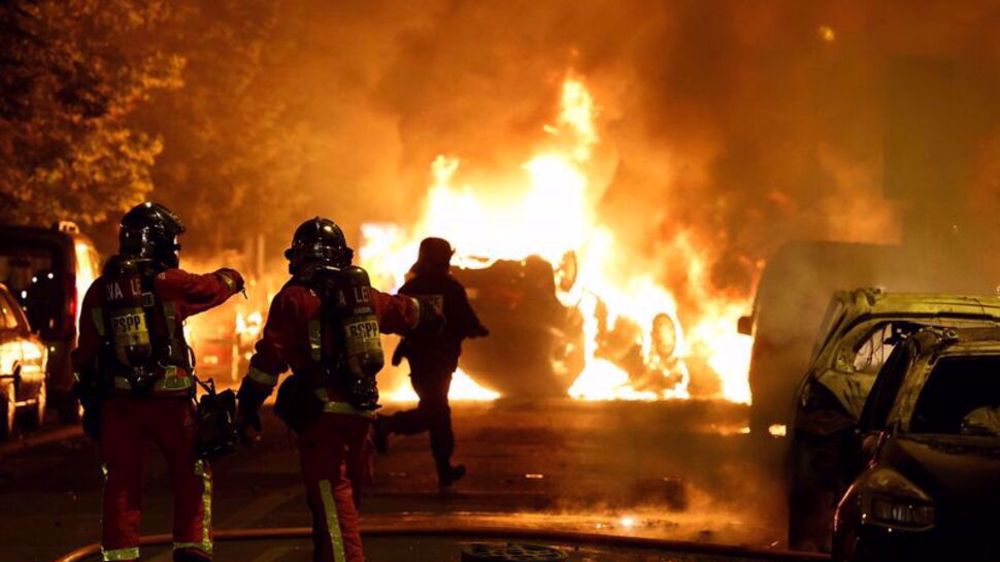 Second night of unrest erupts in France after police shoot teenager