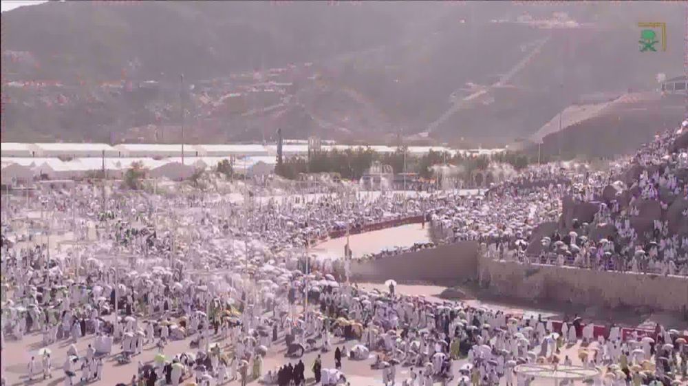 Muslim pilgrims mark day of Arafah, a high point of Hajj 