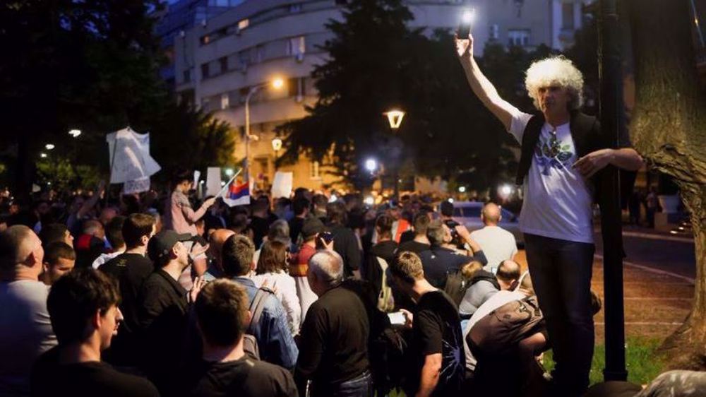 Serbian capital witnesses fresh thousands-strong anti-govt. protest 