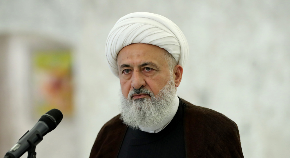 Imam Khomeini fostered 'spirit of brotherhood' to help oppressed nations: Lebanese cleric