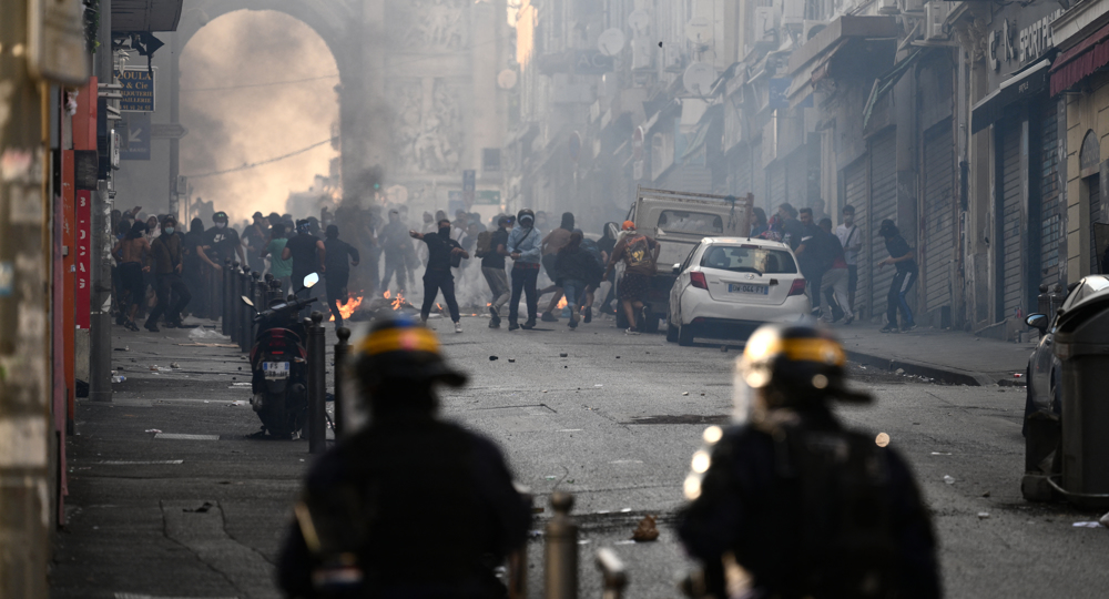 Western celebrities' hypocrisy toward France protests, Iran riots