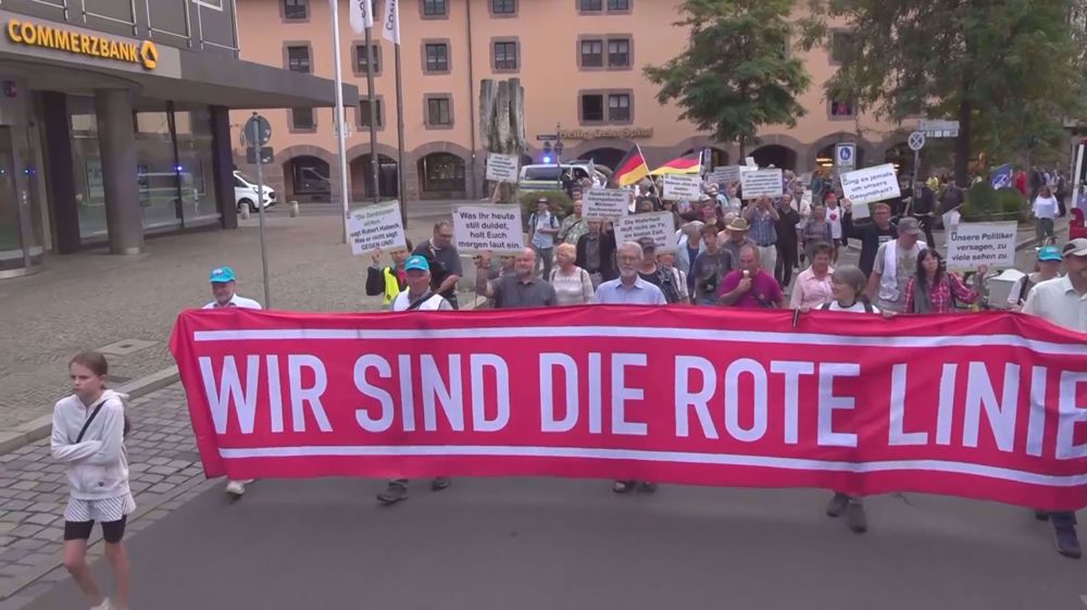 Germans rally in Nuremberg to protest against arming Ukraine with cluster munitions