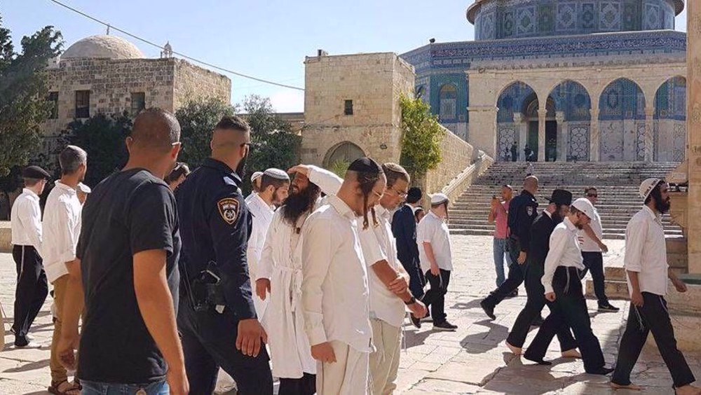 Israeli settlers break into al-Aqsa mosque amid rising violence against Palestinians