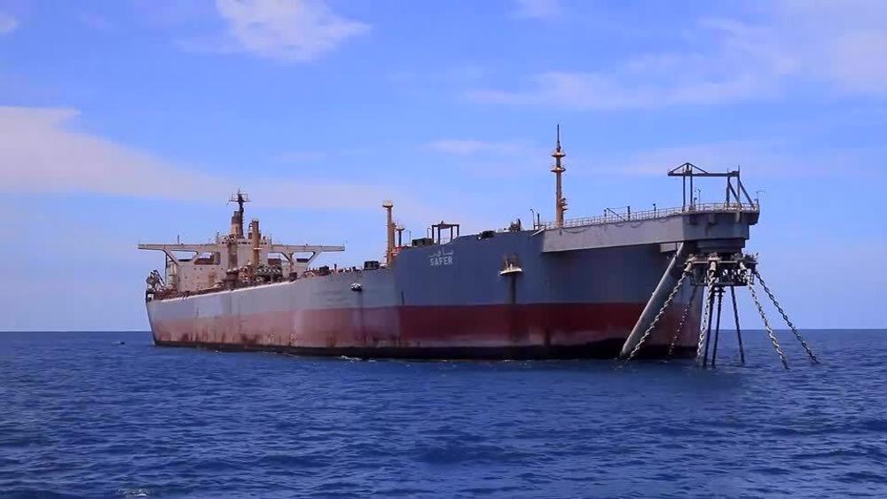 Iran hails UN's removal of oil from decaying tanker off Yemen coast 