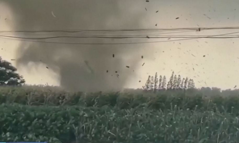 Tornado kills at least two in eastern China
