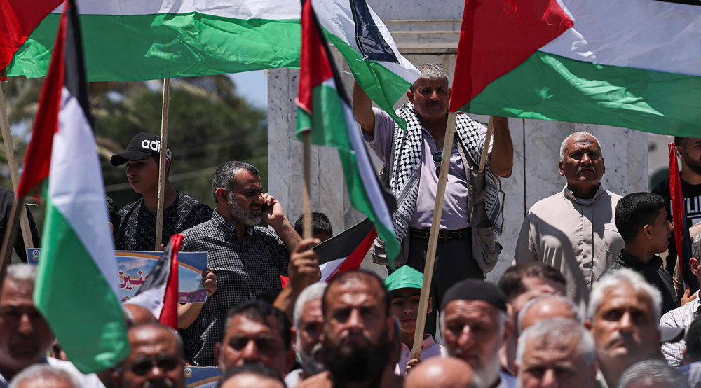 Gazans mark 54th anniversary of burning of al-Aqsa
