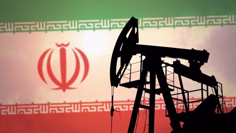 Estimates point to steady rise in Iran’s oil exports in August