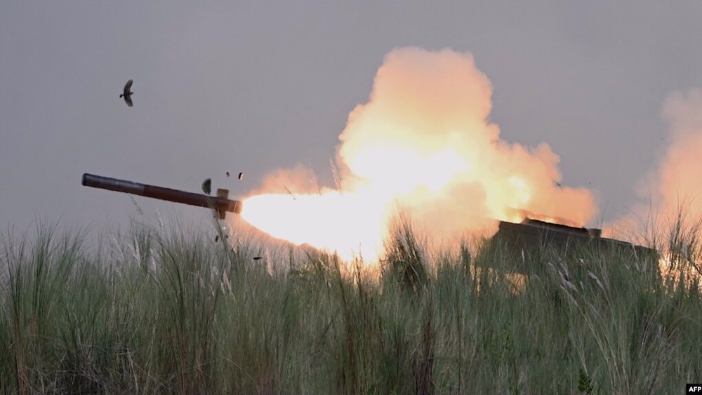 Ukraine asks US for long-range missiles despite Russia's warnings