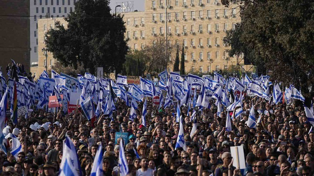 Riotous Elite Israeli Golani Brigade protest 'judicial reforms'