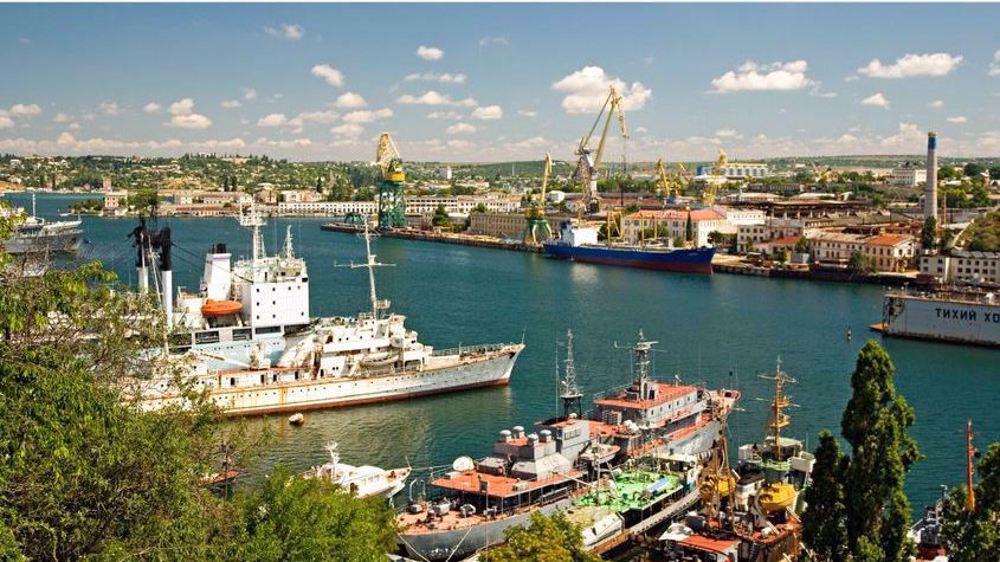 Ukraine attacks Russia's Crimea port with 10 missiles, 3 speedboats