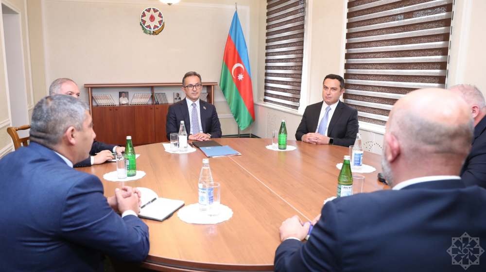 Premiers pourparlers de paix Bakou-Karabakh