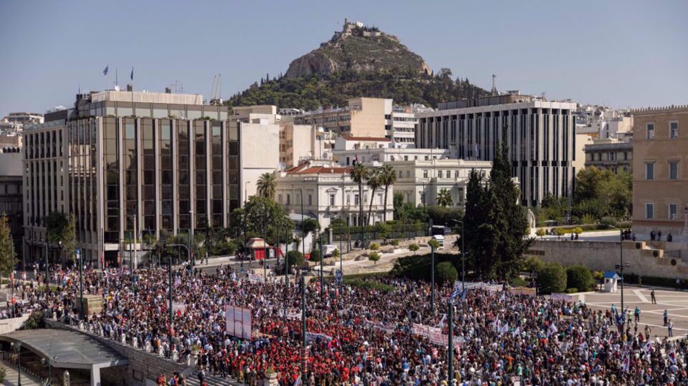 Greek workers protest over proposed labor law changes