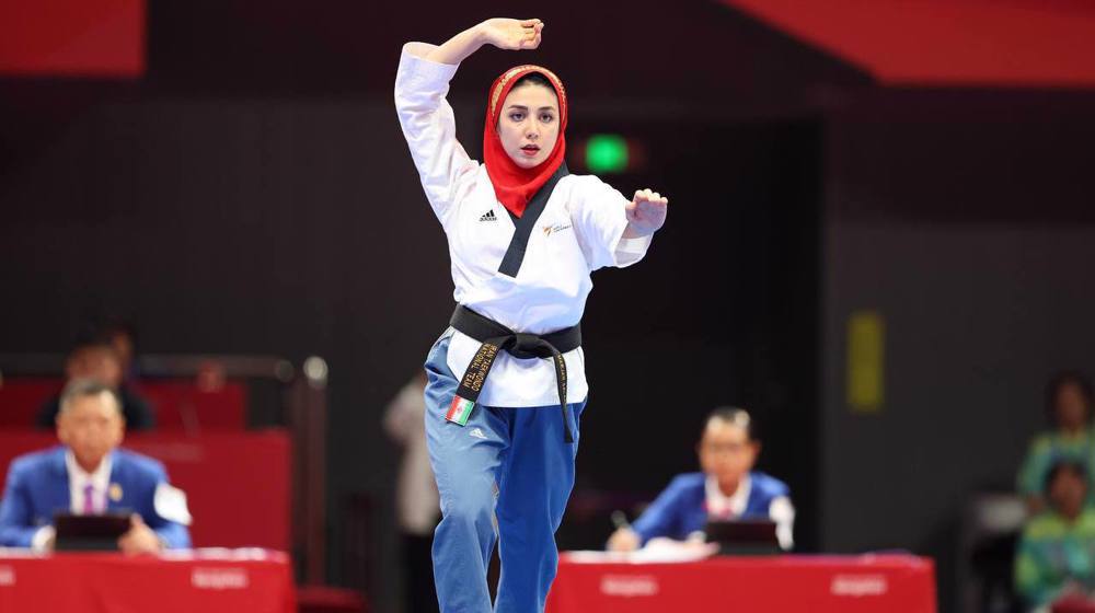 Iranian taekwondo poomsae practitioner earns bronze at Asian Games