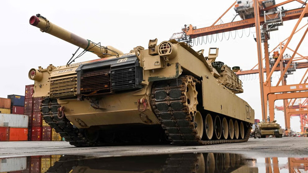 Ukraine’s Zelensky says first batch of US Abrams tanks has arrived