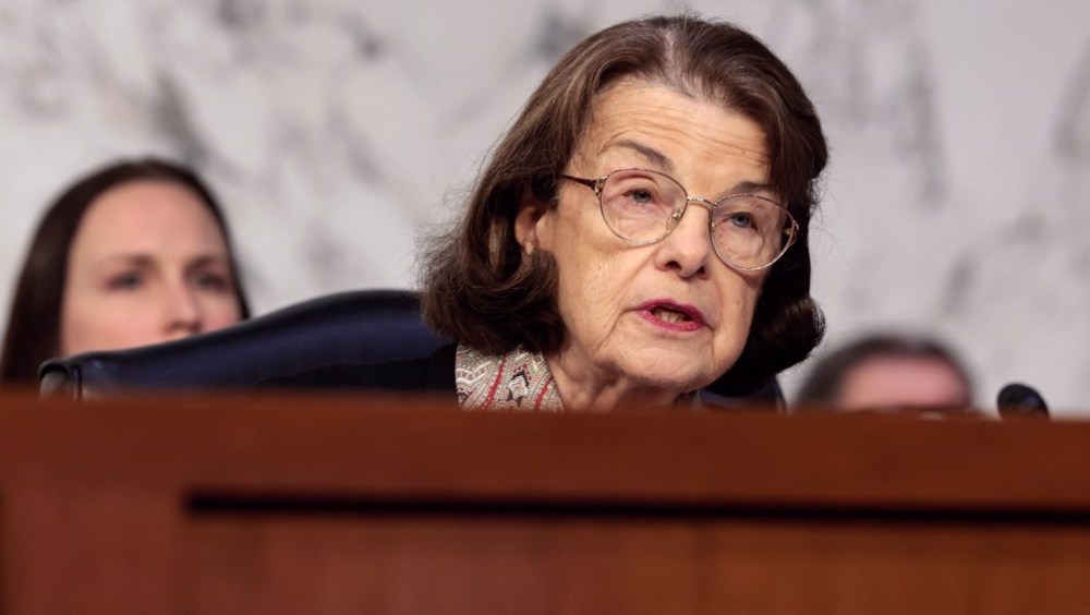 Blood of thousands of Americans, Iraqis stains Sen. Feinstein’s soul: Ex-US official