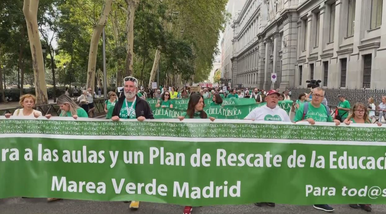 Spanish teachers rally in Madrid in demand for better public education