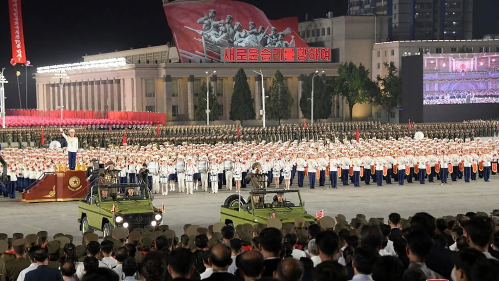 La Corée du Nord célèbre son 75e anniversaire avec une parade militaire géante