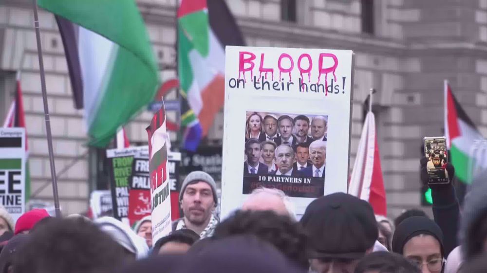 Hundreds of thousands in UK demand Gaza ceasefire