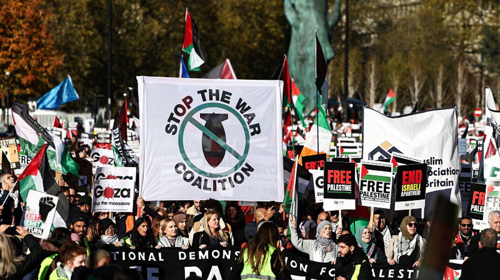 Half a million march in London demanding Gaza ceasefire